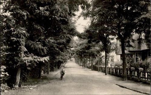 Ede Acacialaan st 1942 uitg Rembrandt No. 17, Verzamelen, Ansichtkaarten | Nederland, Gelopen, Gelderland, 1920 tot 1940, Ophalen of Verzenden