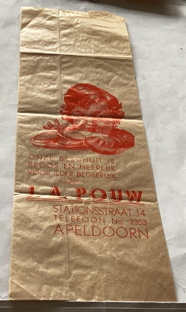 Apeldoorn oude verpakking LA Pouw Stationsweg 14  afm 10x27, Ophalen of Verzenden, Zo goed als nieuw, Overige typen