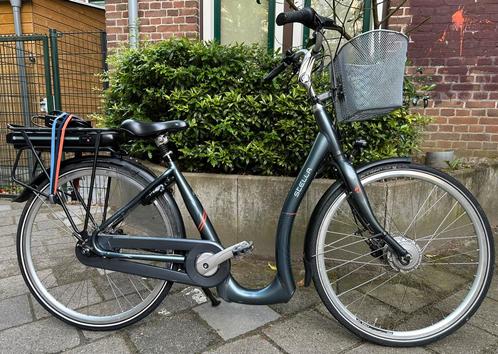STELLA NANTES ELEKTRISCHE FIETS 28 INCH EXTRA LAGE INSTAP, Fietsen en Brommers, Elektrische fietsen, Zo goed als nieuw, Overige merken