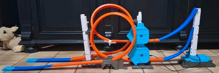 Hot Wheels baan meerdere sets., Kinderen en Baby's, Speelgoed | Racebanen, Gebruikt, Racebaan, Handmatig, Hot Wheels, Met looping