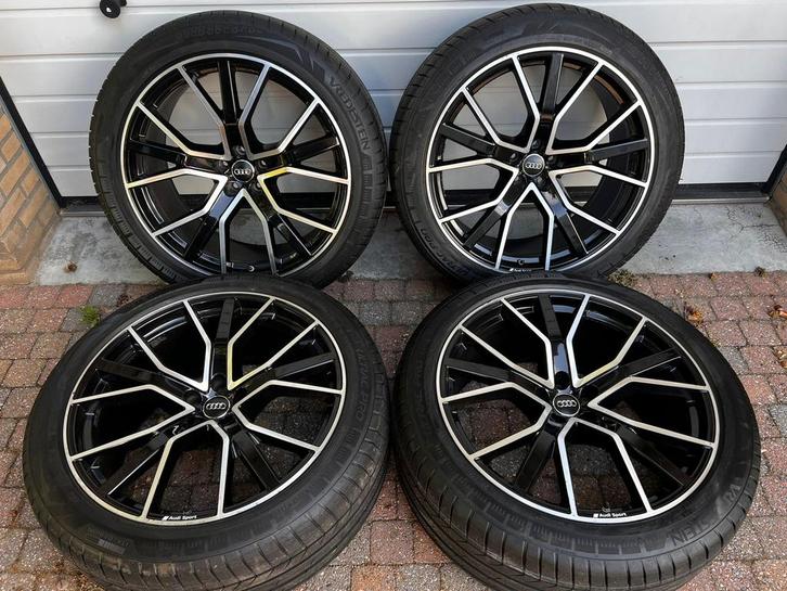 Originele 22" Audi Q8 SQ8 wielen/velgen+ nieuwe zomerbanden, Auto-onderdelen, Banden en Velgen, Banden en Velgen, Zomerbanden