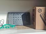 Moog Mavis analoge synthesizer, Muziek en Instrumenten, Synthesizers, Ophalen of Verzenden, Zo goed als nieuw, Overige aantallen