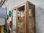 Grote Eiken Museum Vitrine Kast | Vintage Houten Vitrinekast, Vintage Jaren 50 60 Antiek Brocante, 200 cm of meer, 25 tot 50 cm
