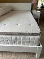 Mooi Wit Ikea bed met nachtkastjes!!, Huis en Inrichting, Slaapkamer | Bedden, Ophalen, Wit, Tweepersoons, Zo goed als nieuw