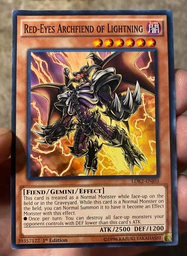 Yu-Gi-Oh! Red Eyes Archfiend of Lightning LDK2 1st Ed !, Hobby en Vrije tijd, Verzamelkaartspellen | Yu-gi-Oh!, Zo goed als nieuw
