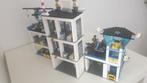 Lego politiebureau 60047 super netjes met doos, Ophalen of Verzenden, Zo goed als nieuw