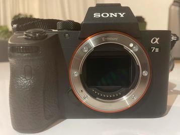 Sony a7 III + FE 28-70mm KIT  beschikbaar voor biedingen
