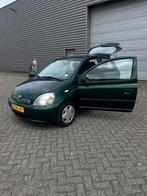 Toyota Yaris 1.3 16V 3DR Linea SOL AUT 2001 Groen, 1299 cc, 15 km/l, 4 cilinders, 400 kg