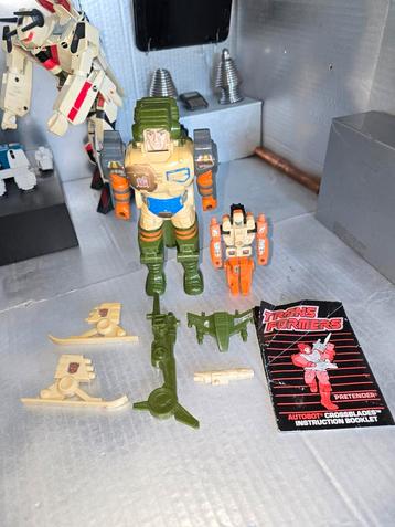 Crossblades Pretenders  beschikbaar voor biedingen