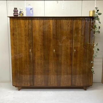 Toffe mid-century vintage 4deurs kledingkast linnenkast `60 beschikbaar voor biedingen