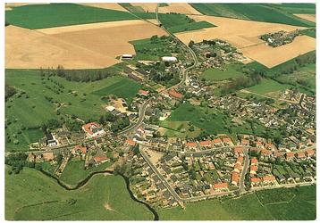 909478	Mechelen	Limburg	1980 Luchtfoto Hotel Brull	Nette oud beschikbaar voor biedingen