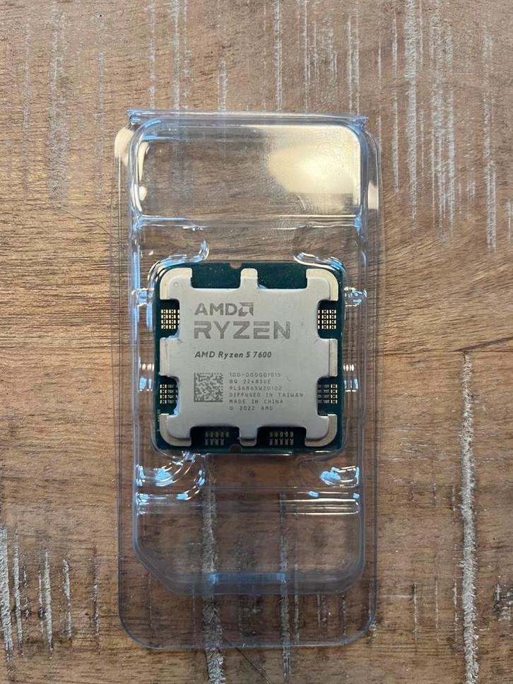 AMD Ryzen 5 7600 processor, Computers en Software, Processors, Zo goed als nieuw, 6-core, 4 Ghz of meer, Ophalen