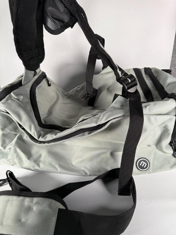 sports bag 40 L, Sieraden, Tassen en Uiterlijk, Tassen | Sporttassen, Zo goed als nieuw, Unisex volwassen, Ophalen of Verzenden
