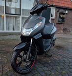 Peugeot Kisbee RS Scooter - NIEUWE Uitlaat - Zeer Netjes, Gebruikt, Overige modellen, Maximaal 45 km/u, Benzine