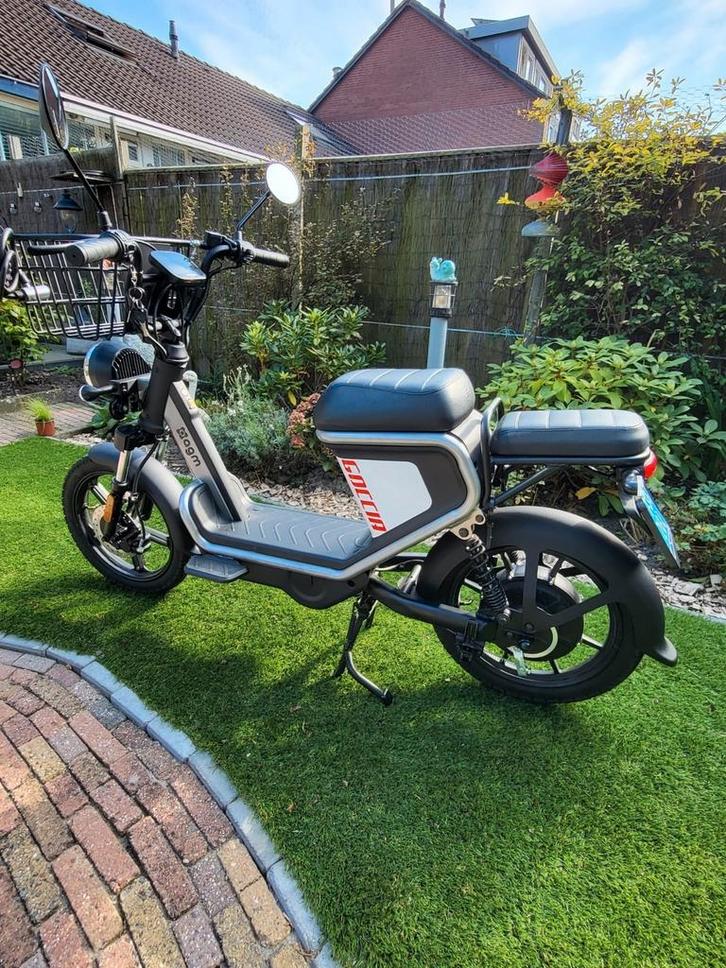 Snorscooter Nieuw!, Fietsen en Brommers, Snorfietsen en Snorscooters, Zo goed als nieuw, Overige merken, Elektrisch, Ophalen
