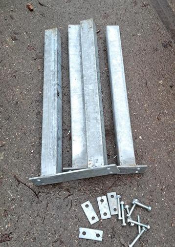 4 wielkokers voor steiger wielen  beschikbaar voor biedingen