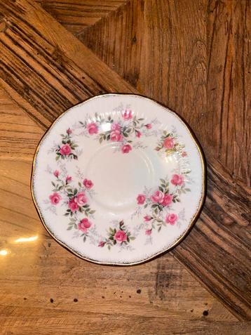 Elizabethan Schotel met Rozen beschikbaar voor biedingen