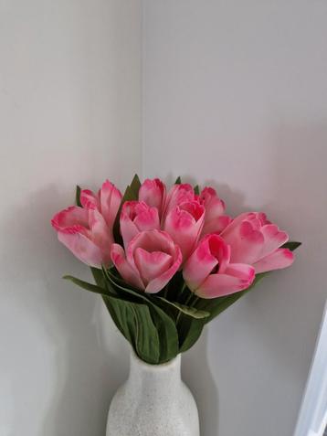 Kunstbloemen - bos tulpen beschikbaar voor biedingen