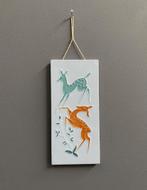 50 jaren wand decor tegel met een decor van 2 herten & takje, Ophalen of Verzenden, Gebruikt