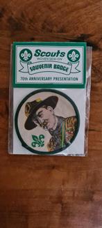 Scouting Baden-Powell 70 Jaar Jubileum Souvenir Badge, Ophalen of Verzenden, Zo goed als nieuw, Embleem, Speld of Insigne