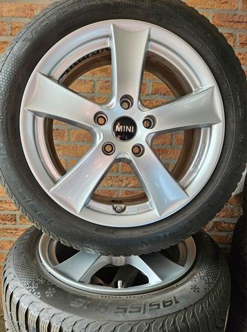 16 inch MINI Cooper S Winterset 5x112 Vredestein 7-8mm TPMS  beschikbaar voor biedingen