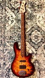 Lakland USA 44-94, Ophalen, Zo goed als nieuw, Elektrisch