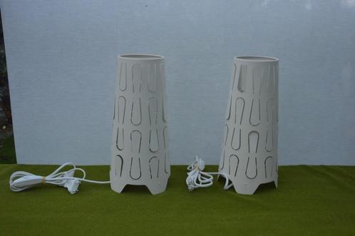 2 vintage Ikea Kajuta lampen in de kleur wit jaren 90, 30 cm, Huis en Inrichting, Lampen | Tafellampen, Gebruikt, Minder dan 50 cm