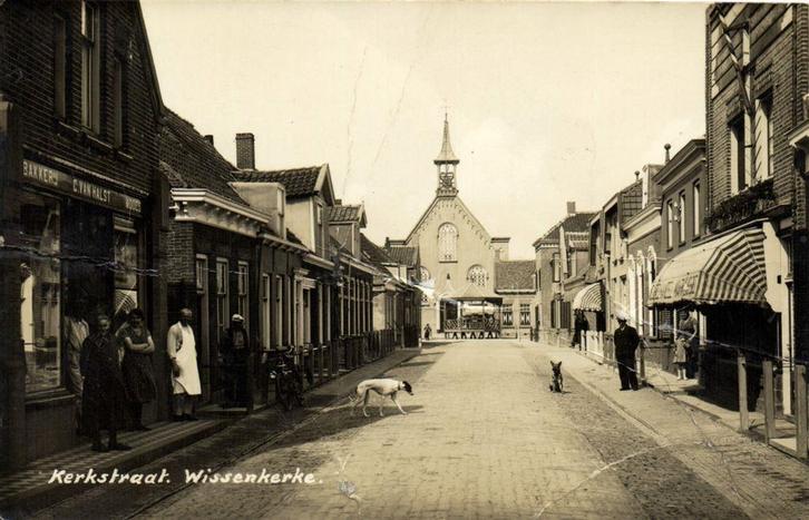 Kerkstraat. Wissenkerke. - B-keus - 193? gelopen, Verzamelen, Ansichtkaarten | Nederland, Gelopen, Noord-Brabant, 1920 tot 1940