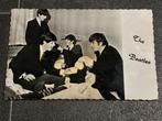 Ansichtkaart - The Beatles (kopjes thee), Verzenden, Gebruikt, Foto of Kaart