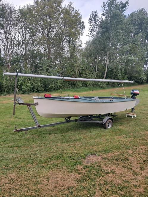 Volksboot 480 zeilboot, Watersport en Boten, Zeilen en Zeiltoebehoren, Gebruikt, Overige typen, Minder dan 15 m², 3 tot 6 meter