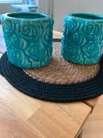 Twee turquoise bloempotten van PMD., Blauw, Aardewerk of Porselein, Ophalen of Verzenden, Zo goed als nieuw