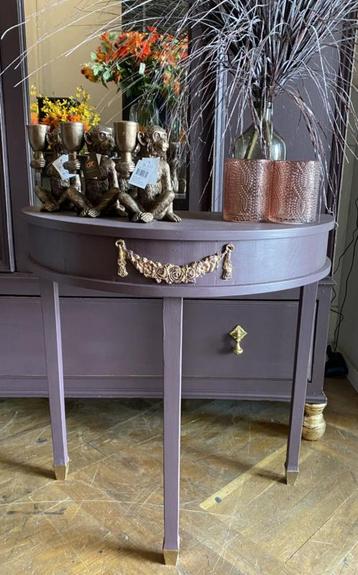 Vintage wandtafeltje, brocante bijzettafel oud tafeltje VdlM beschikbaar voor biedingen