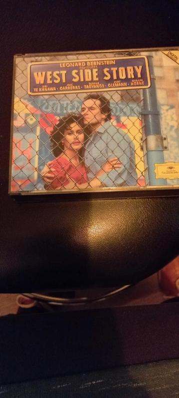 Musical CD's met Songteksten beschikbaar voor biedingen