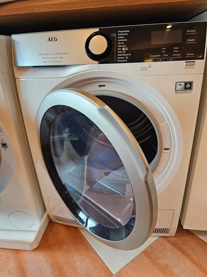 AEG T9DENS87 Warmtepomp Droger, Witgoed en Apparatuur, Wasdrogers, Gebruikt, Condens, Voorlader, 8 tot 10 kg, 85 tot 90 cm, Anti-kreukfase