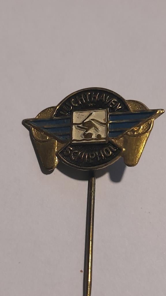 Vintage Luchthaven Schiphol Speldje. Blauw tinten, Verzamelen, Speldjes, Pins en Buttons, Ophalen of Verzenden, Gebruikt, Stad of Land