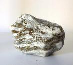 Mineraal gesteente suikerdolomiet met stukjes pyriet 5356-m, Verzamelen, Mineralen en Fossielen, Ophalen of Verzenden, Mineraal