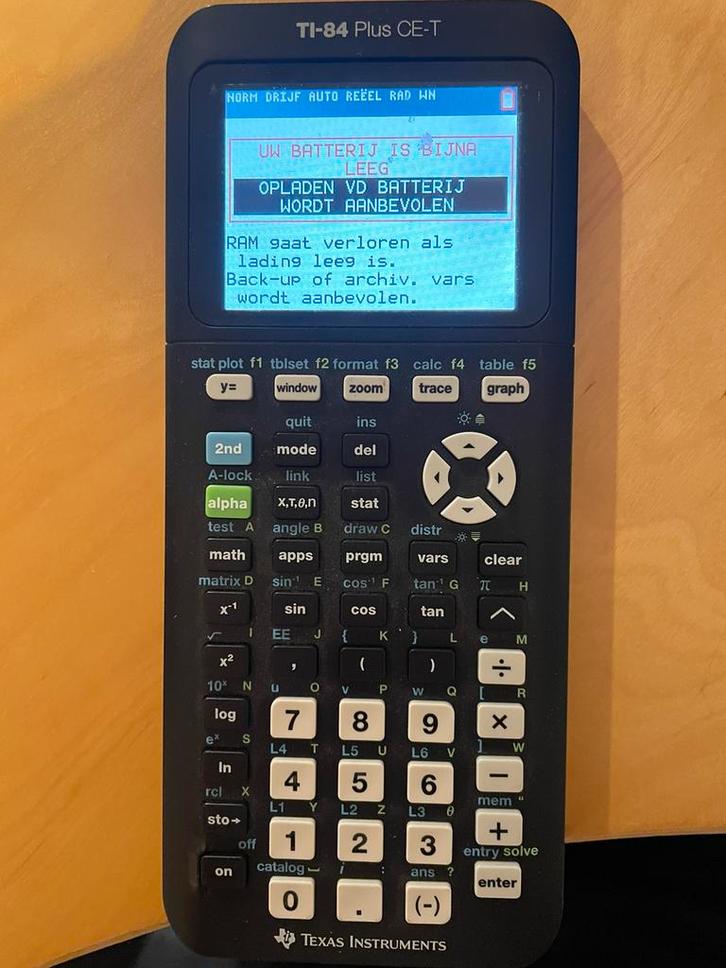 Grafische rekenmachine TI-84 Plus CE-T, Diversen, Rekenmachines, Zo goed als nieuw, Grafische rekenmachine, Ophalen of Verzenden