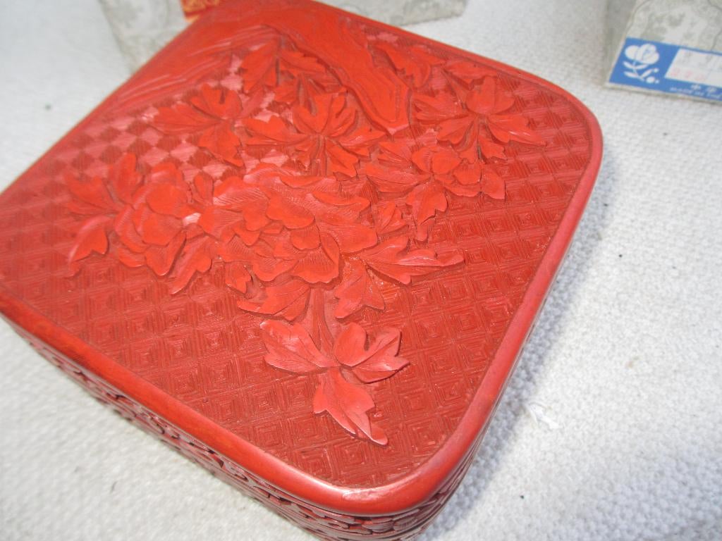 TWEE Handgesneden rode lak dozen – Chinees cinnaber lakwerk, Ophalen of Verzenden