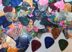 GRATIS VERZENDING!! 100 celluloid plectrums Pearl mix kleure, Ophalen of Verzenden, Nieuw