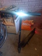 Urbmob elektrische step met oplader, Fietsen en Brommers, Steps, Ophalen of Verzenden, Gebruikt, Elektrische step (E-scooter)