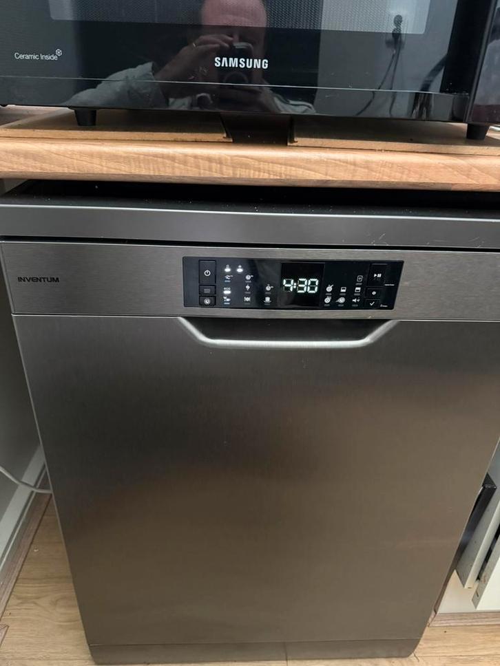 Inventum VVW6060AB  stille vaatwasser 2,5 jaar oud, Witgoed en Apparatuur, Vaatwasmachines, Zo goed als nieuw, 85 tot 90 cm, Ophalen