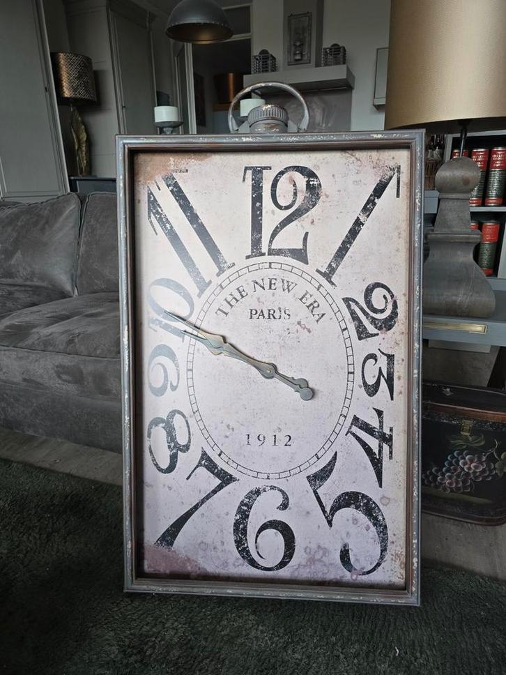 Grote Wandklok 'The New Era Paris', Huis en Inrichting, Woonaccessoires | Klokken, Gebruikt, Wandklok, Analoog, Ophalen