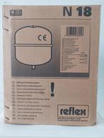 Nieuw in doos expansievat 18 liter, merk reflex, kleur rood, Ophalen, Minder dan 30 cm, Overige typen, Nieuw
