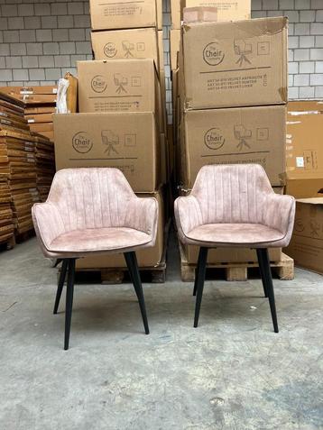 6x Armstoel Velvet liver beschikbaar voor biedingen