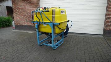 KWH veldspuit vatspuit 400 Liter beschikbaar voor biedingen