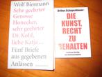 Die Kunst, Recht zu behalten + Sehr geehrter Herr Honeker..., Boeken, Ophalen of Verzenden, Zo goed als nieuw