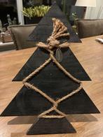 TE KOOP. MOOIE NIEUWE ZWART HOUTEN KERSTBOOM STANDAARD, Ophalen of Verzenden, Nieuw