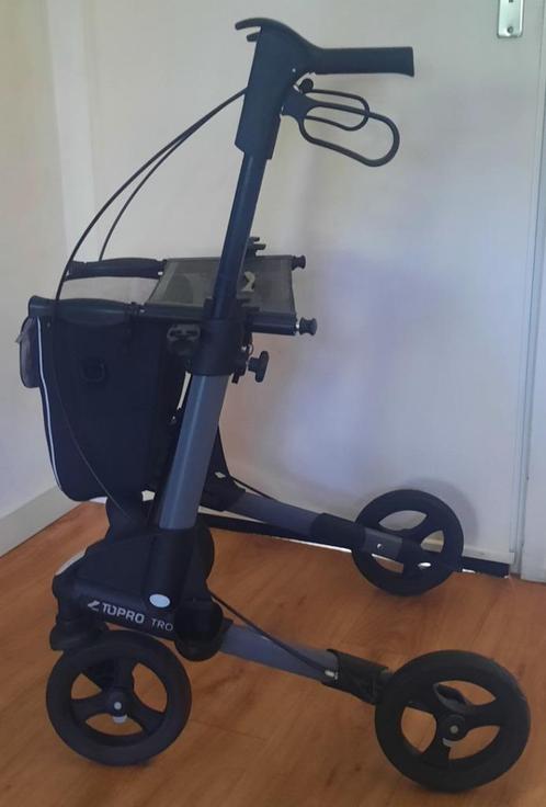 Rollator Topro Troja 2G M + tas ( 8 kg ! ), Diversen, Rollators, Zo goed als nieuw, Lichtgewicht, Opvouwbaar, Ophalen of Verzenden