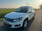 Volkswagen Tiguan 1.4 TSI 2012 Wit, Auto's, Voorwielaandrijving, 15 km/l, Zwart, Alcantara