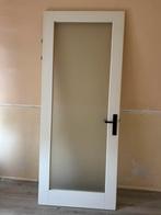 Nette binnendeur te koop. Inclusief beslag, Doe-het-zelf en Verbouw, Deuren en Horren, Ophalen, Zo goed als nieuw, Binnendeur